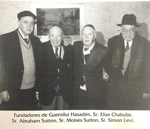 Foto histórica de los fundadores de Guemilut Hasadim.